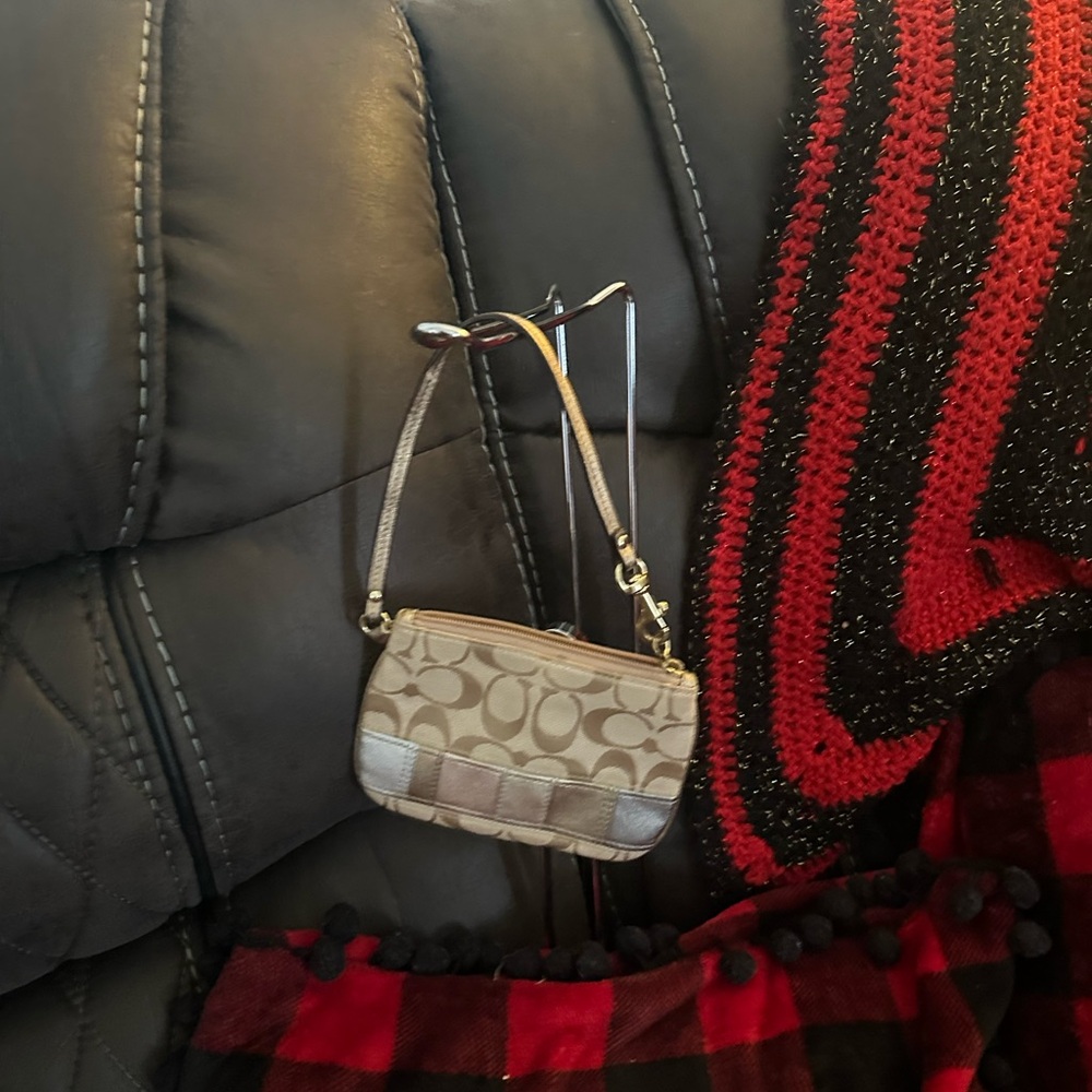 Coach Demi Mini Pouch Signature Stripe Tan Wristlet EUC